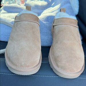 UGG Womens Micro Boot - Tan
